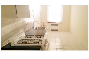 Albemarle Rd.,Brooklyn,NY,3 Bedrooms Bedrooms,1 BathroomBathrooms,Apartment,Albemarle Rd. ,3,1110