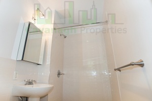 2 Bedrooms, 4 Rooms, Apartment, For Rent, East 10th, 2 Bathrooms, Listing ID 1147, New York, NY, USA, 10009,