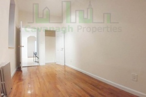209 East 10th St,Manhattan,NY,3 Bedrooms Bedrooms,5 Rooms Rooms,2 BathroomsBathrooms,Apartment,East 10th St,1151