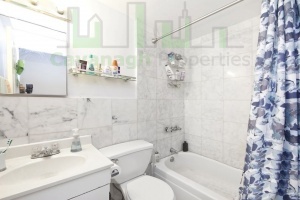 152 East 7th st,Manhattan,NY,2 Bedrooms Bedrooms,4 Rooms Rooms,1 BathroomBathrooms,Apartment,East 7th st,1176