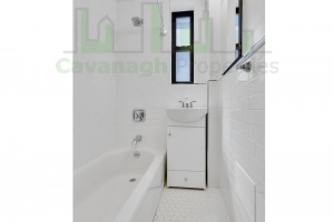 Clark St 52,Brooklyn,NY,2 Bedrooms Bedrooms,5 Rooms Rooms,2 BathroomsBathrooms,Apartment,52,1180