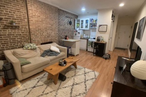 71 Pineapple Street, Brooklyn, NY, 1 Bedroom Bedrooms, ,1 BathroomBathrooms,Apartment,For Rent,Pineapple Street,3,1051