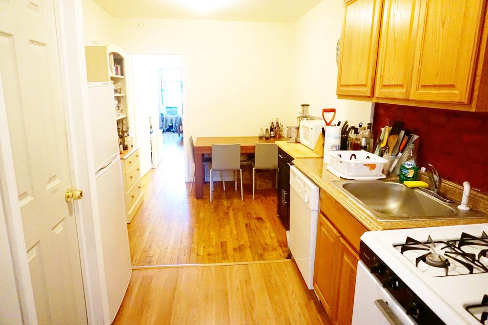 700 Sackett St, Brooklyn, NY, 2 Bedrooms Bedrooms, ,1 BathroomBathrooms,Apartment,For Rent,Sackett St,1131