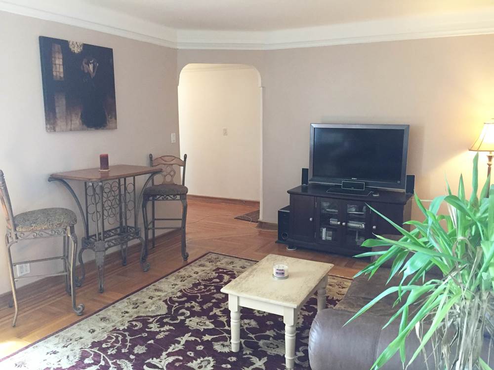 415 Ocean Parkway,Brooklyn,NY,2 Bedrooms Bedrooms,5 Rooms Rooms,1 BathroomBathrooms,Co-Op,Ocean Parkway,1164