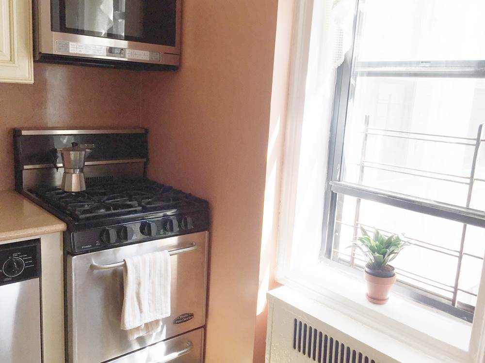 415 Ocean Parkway,Brooklyn,NY,2 Bedrooms Bedrooms,5 Rooms Rooms,1 BathroomBathrooms,Co-Op,Ocean Parkway,1164