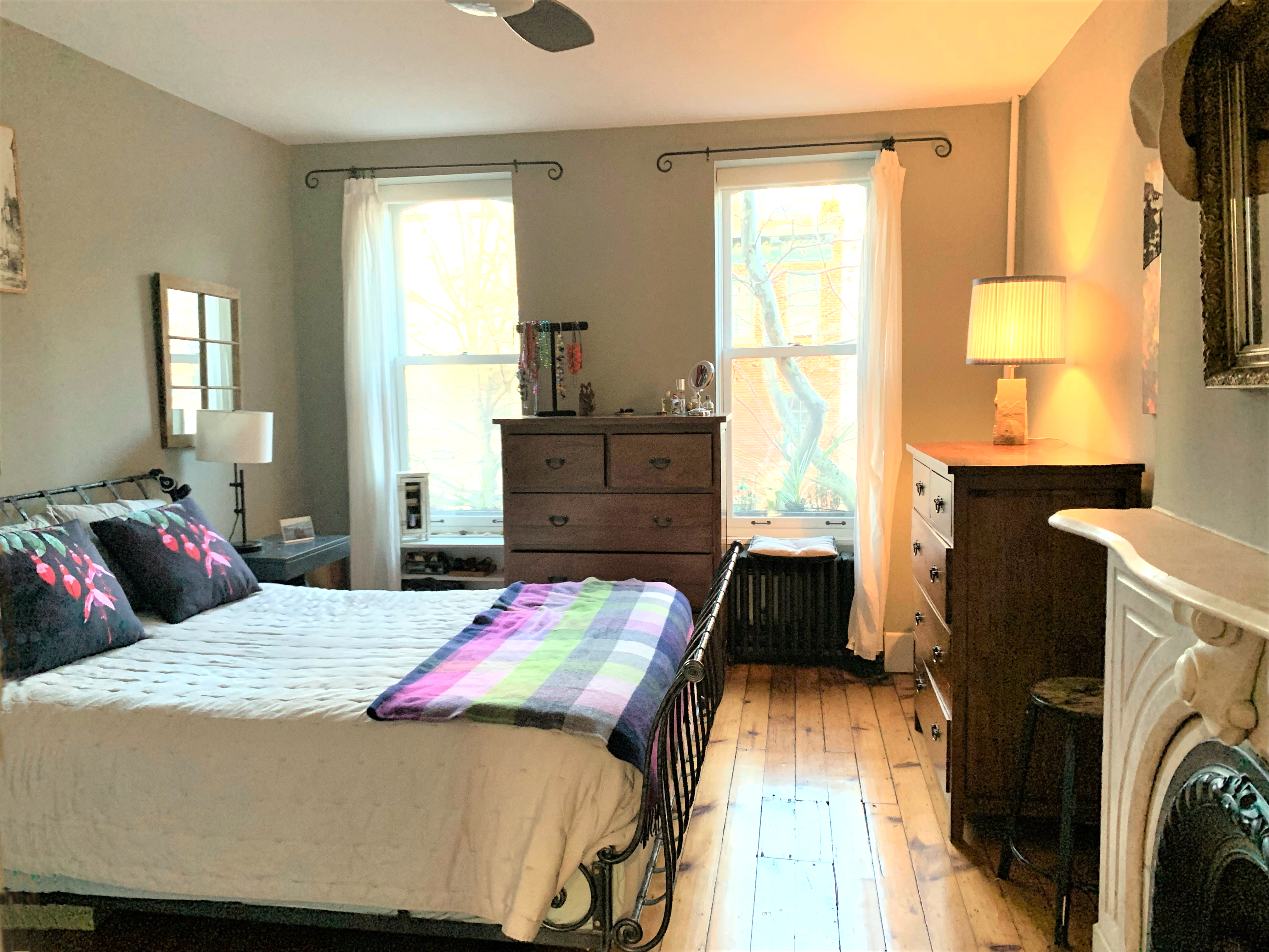 372 1/2 Pacific st, Brooklyn, NY, 3 Bedrooms Bedrooms, 10 Rooms Rooms,2 BathroomsBathrooms,Apartment,For Rent,Pacific st,1248