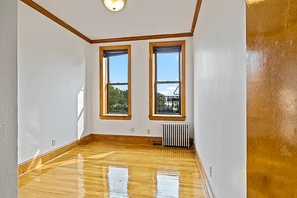 203 17th st, Brooklyn, NY, 3 Bedrooms Bedrooms, 5 Rooms Rooms,1 BathroomBathrooms,Apartment,For Rent,17th st,3,1250