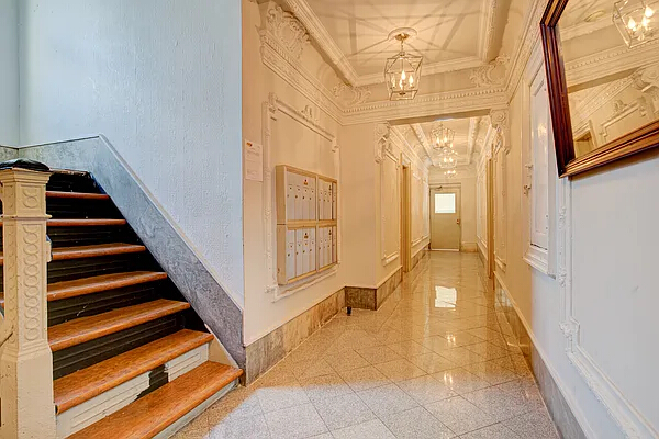 203 17th st, Brooklyn, NY, 3 Bedrooms Bedrooms, 5 Rooms Rooms,1 BathroomBathrooms,Apartment,For Rent,17th st,3,1250