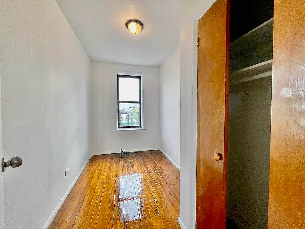 203 17th st, Brooklyn, NY, 3 Bedrooms Bedrooms, 5 Rooms Rooms,1 BathroomBathrooms,Apartment,For Rent,17th st,3,1250