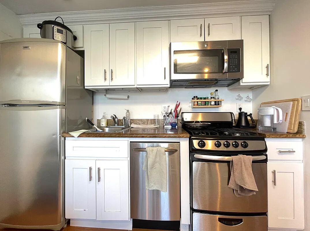 358 Henry st, Brooklyn, NY, 1 Bedroom Bedrooms, 2 Rooms Rooms,1 BathroomBathrooms,Apartment,For Rent,Henry st,3,1255