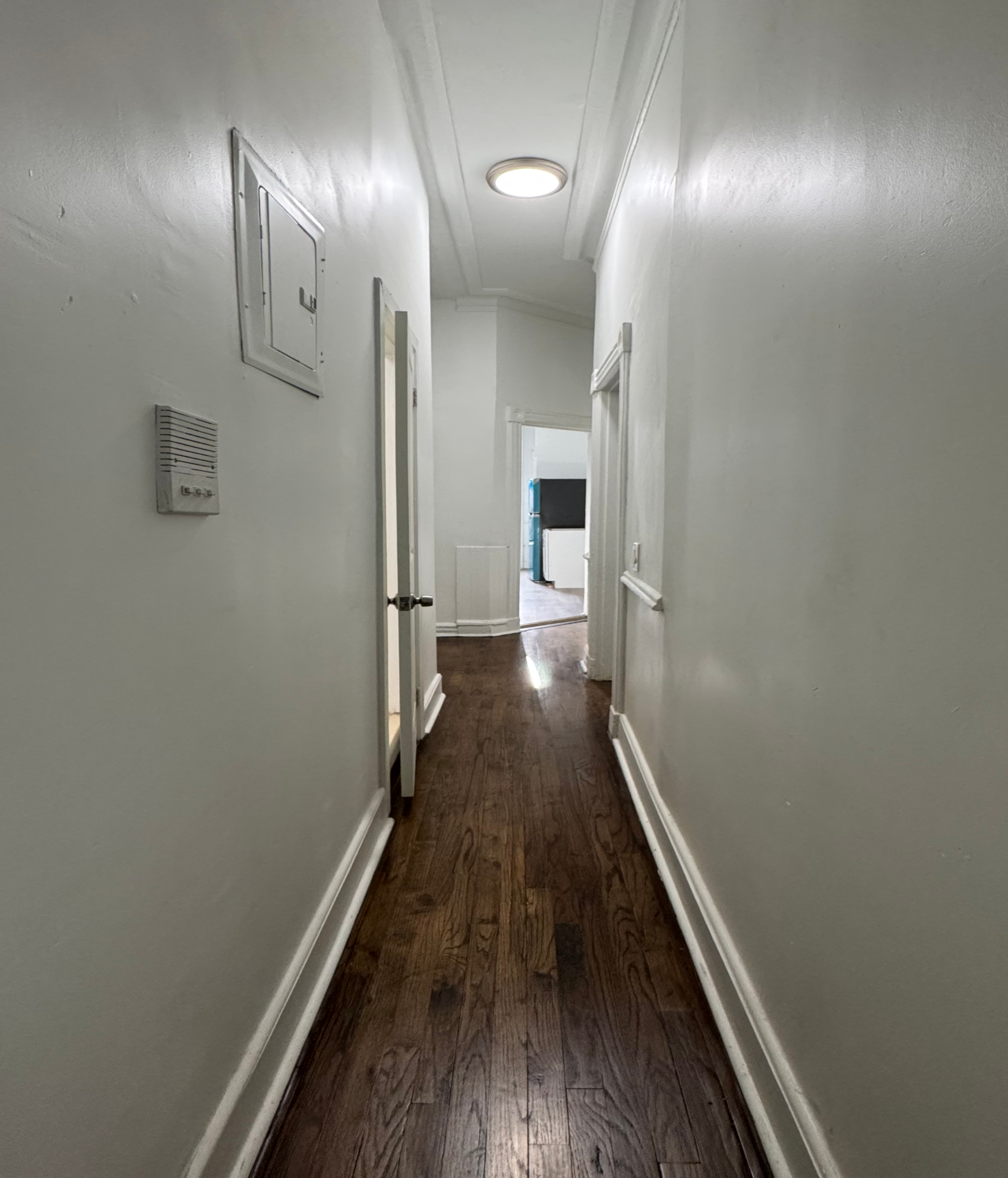 40 St Marks Place, Brooklyn, NY, 3 Bedrooms Bedrooms, 5 Rooms Rooms,2 BathroomsBathrooms,Apartment,For Rent,St Marks Place,1,1261