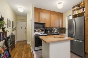 St Johns Plc, Brooklyn, NY, 2 Bedrooms Bedrooms, ,1 BathroomBathrooms,Co-Op,For sale,St Johns Plc,1086